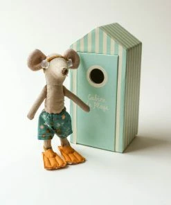 Maileg Beach Mice - Big Brother In Cabin De Plage Toy