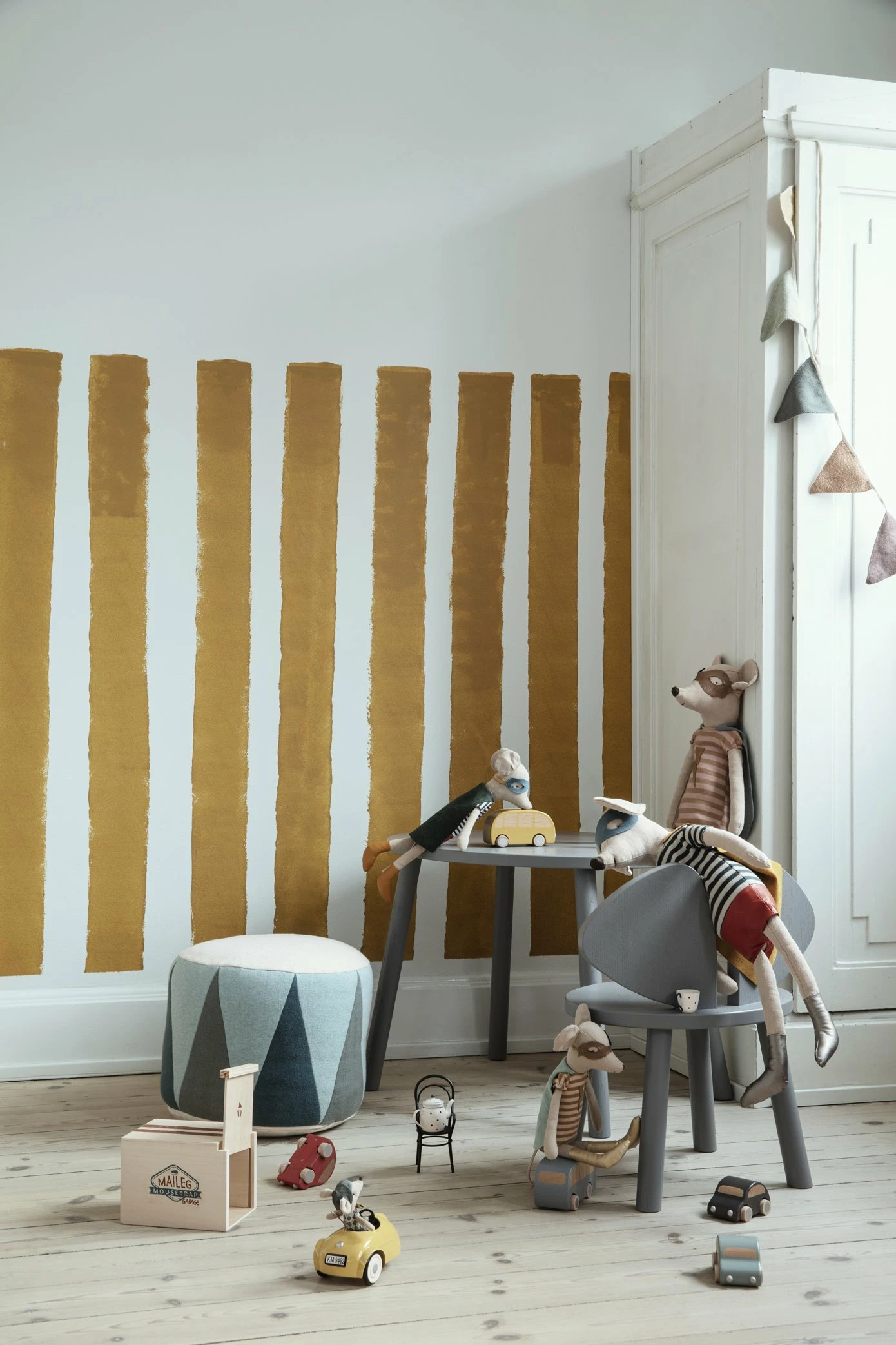 Maileg Super Hero Mouse Medium Boy Maileg