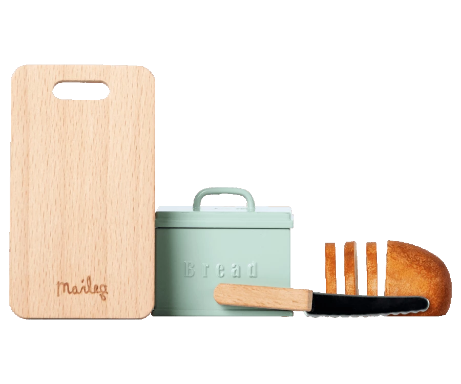 Maileg Miniature Bread Box With Cutting Board And Knife