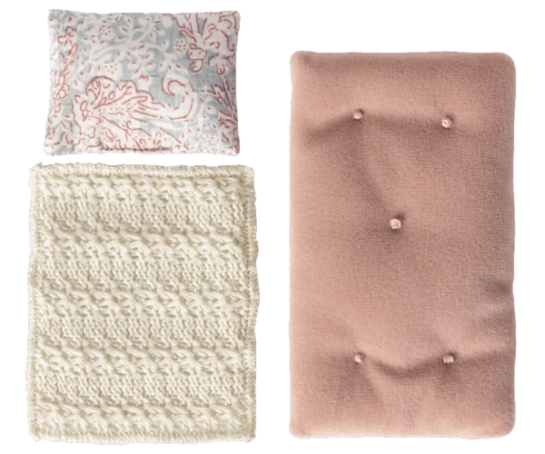 Maileg Little Sister Dance Mouse In Daybed