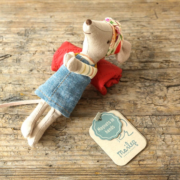 Maileg New Hiker Mouse - Big Sister With Sleeping Bag