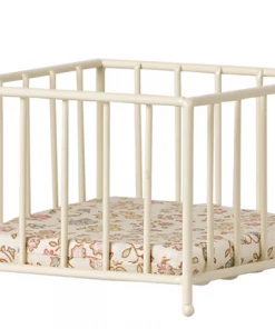 Maileg Playpen, My