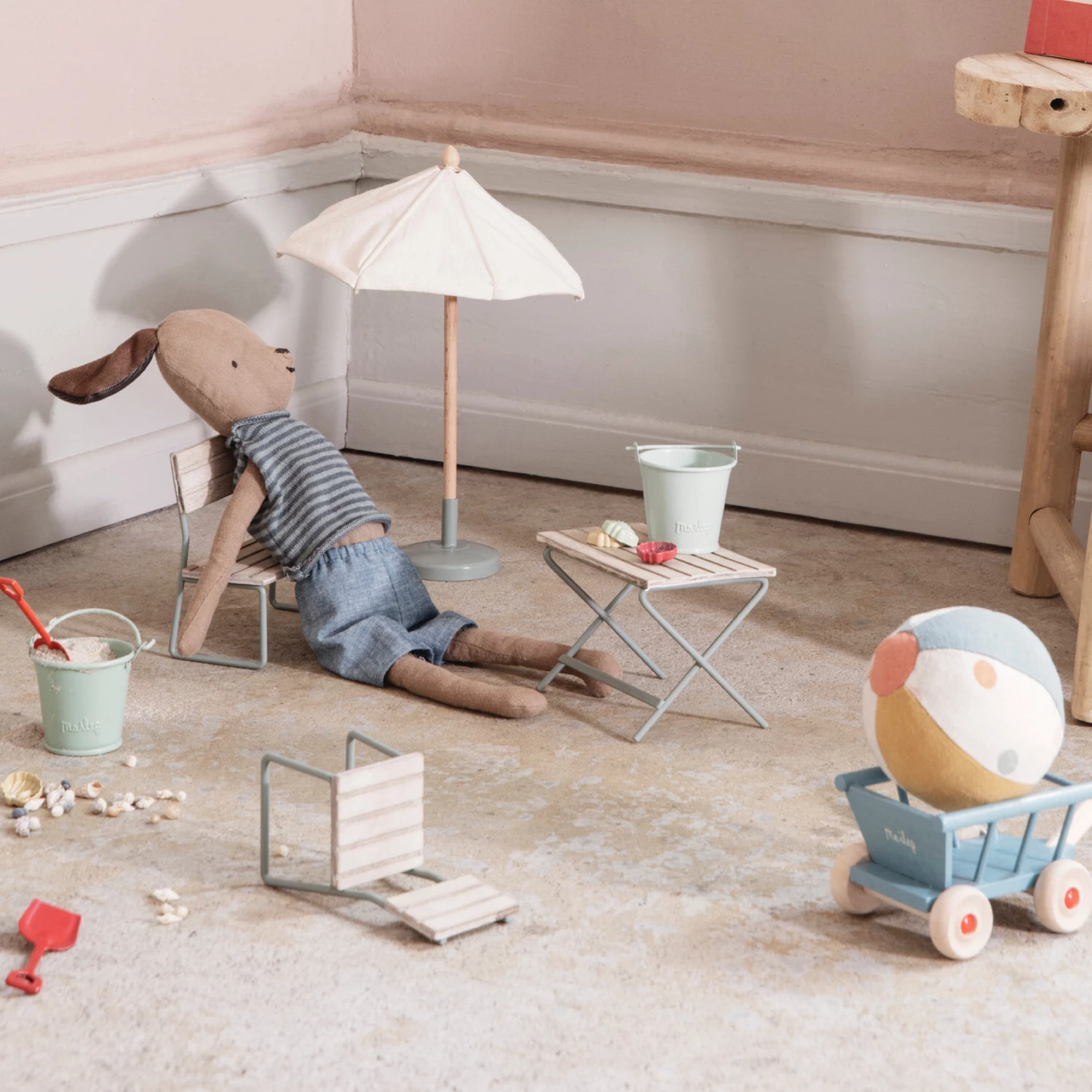 Maileg Miniature Sunshade for Mice