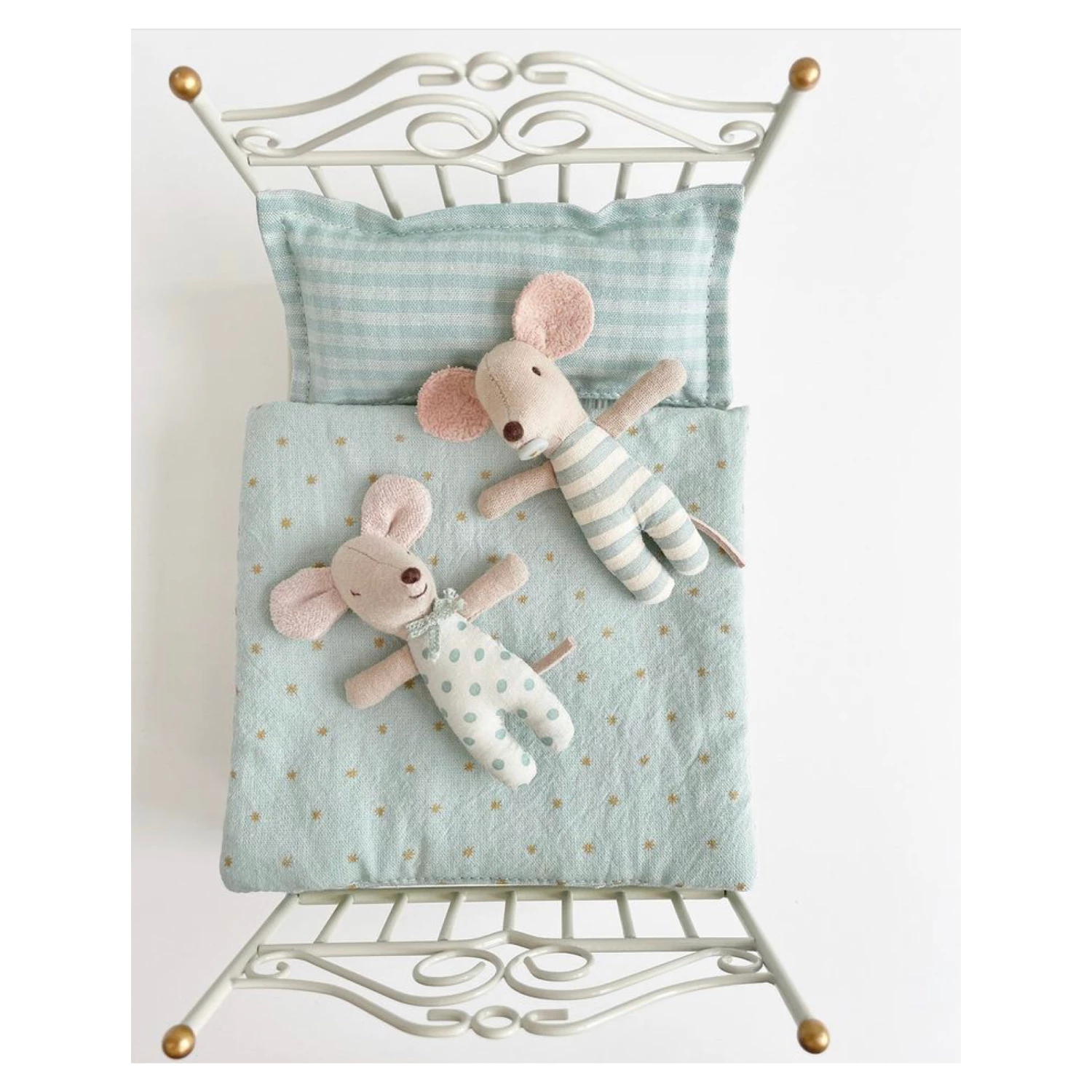 Maileg Vintage Bed, Micro - Off white