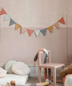 Maileg Small Garland 11 Flags