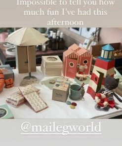 Maileg Beach Collection Sauveteur Tower With Cat Mice