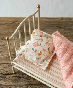Maileg Vintage Bed For Mice - Off White