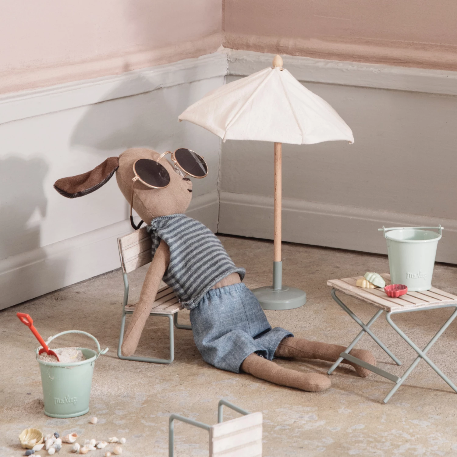 Maileg Miniature Sunshade for Mice