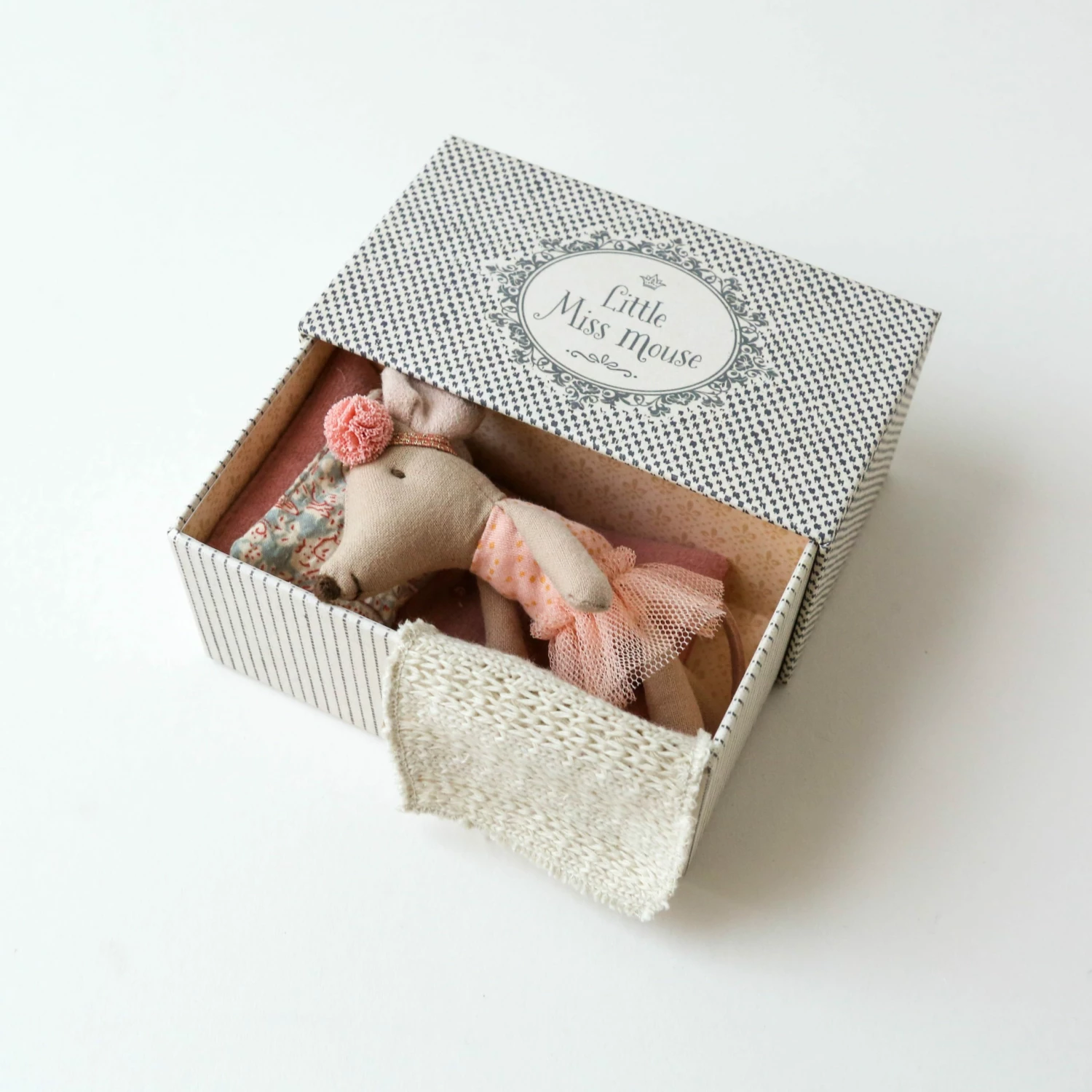 Maileg Little Sister Dance Mouse In Daybed