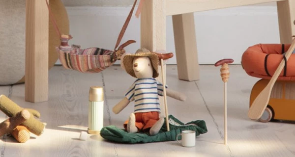 Maileg Mint Thermos and Cups