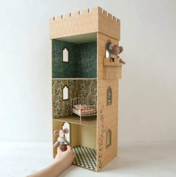 Maileg Castle With Mirror