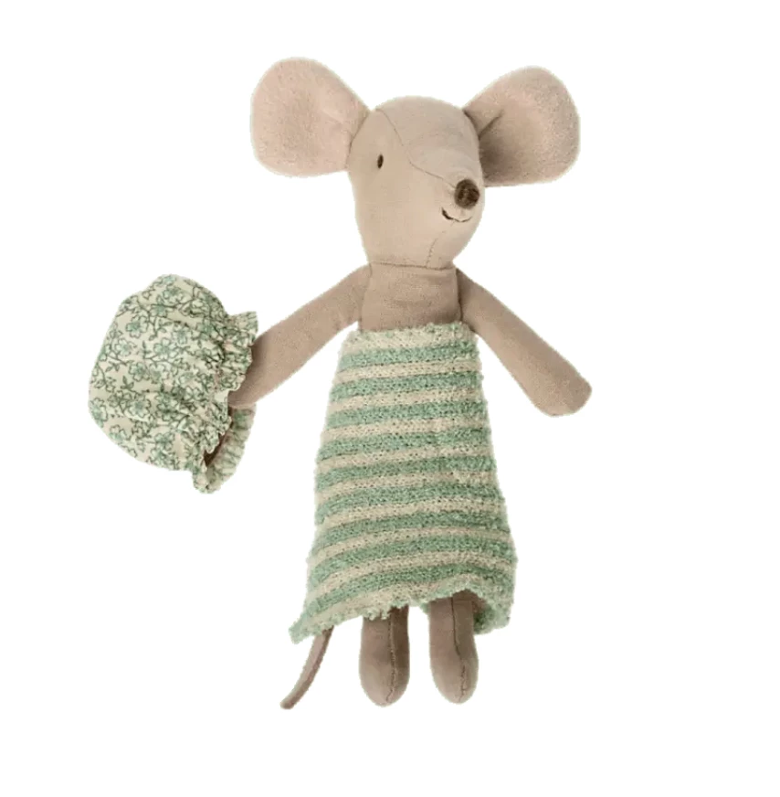 Maileg Wellness Mouse, Big Sister In Bath Tub