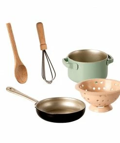 Maileg Cooking Set play