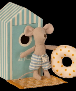 Maileg Beach Mice Little Brother in Cabin de Plage